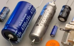 hold up capacitor calculations and use